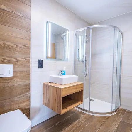 Hotel Trhovky *